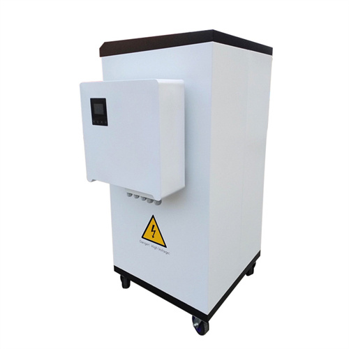 Automatic energy storage in high voltage cabinet